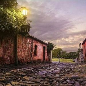 Casa En Colonia - Ciudad Vieja - Barrio Histórico - Barrio Sur