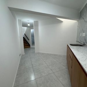 Venta De Apartamento De 1 Dormitorio Alquilado - Malvin. Renta Anual 7.7%