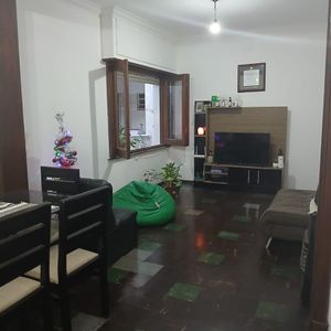 Apartamento De 2 Dormitorios En Venta Con Renta, Tres Cruces Ap7953685 - 010
