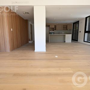 Venta De Apartamento 3 Dormitorios Trento
