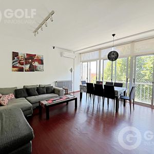Venta De Apartamento 3 Dormitorios Con Cochera En Pocitos