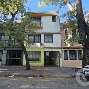 Venta De Casa En Punta Carretas De 4 Dormitorios