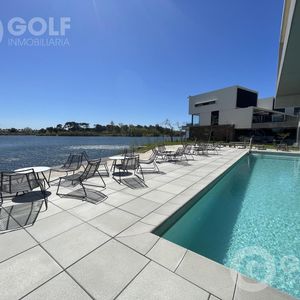 Venta Apartamento 2 Dormitorios En Carrasco Boating