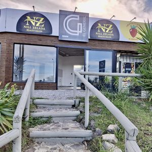 Local En Alquiler De 47 M2 Sobre Avenida Barrio El General En Colonia Del Sacramento