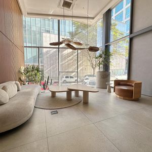 Venta De Apartamento De 1 Dormitorio Con Renta En Ciudad Vieja
