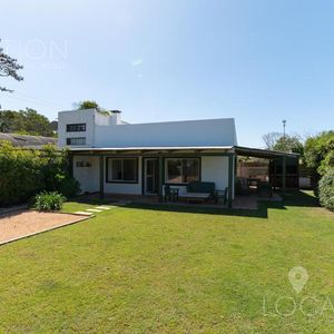 Venta Y Alquiler Casa Tres Dormitorios La Juanita, José Ignacio
