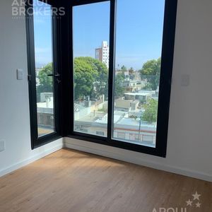 Alquiler Apartamento Dos Dormitorios En La Blanqueada - 705c