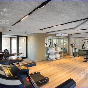 Apartamento De Tres Dormitorios En Venta En Barra De Carrasco - 205