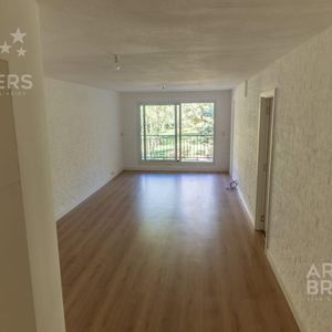 Apartamento De Dos Dormitorios En Venta En Haras Del Lago - A002