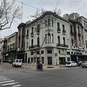 Julio Herrera Esq Uruguay