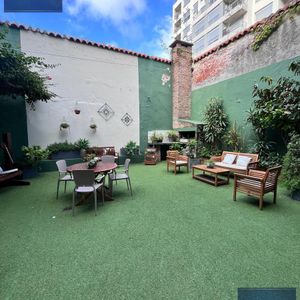Venta Casa Con Renta Residencial En Centro