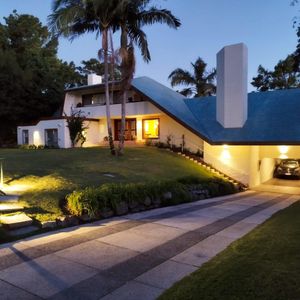 Amplia Casa Con Pileta En El Golf, Playa Brava - Tm8032592