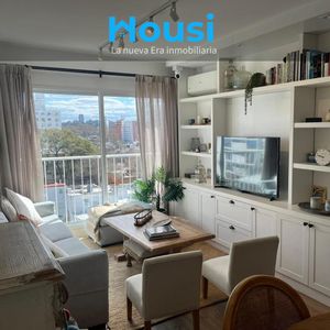 Alquiler Apartamento 2 Dormitorios Muy Luminoso Con Cochera Incluida En Excelente Zona De Pocitos
