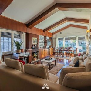 Venta Casa En Malvín, 730 M2 De Terreno