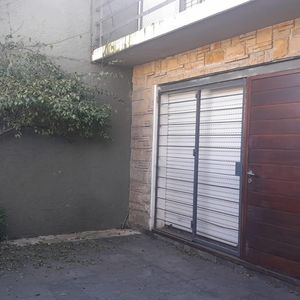 Próximo Al Liceo Francés Y Avda Rivera Venta Con Renta