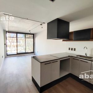 Apartamento 1 Dormitorio, Escritorio Y Garage, En Pocitos