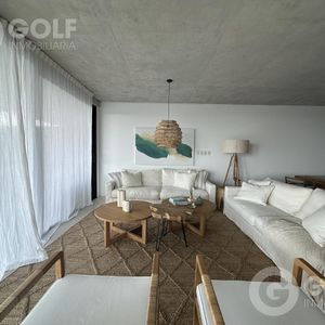 Venta De Apartamento De 3 Dormitorios En Manantiales