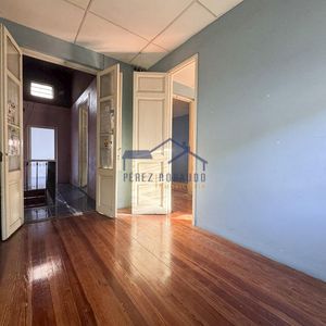 Venta Casa De 5 Dormitorios En Villa Muñoz