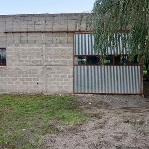 Galpón En Nueva Helvecia