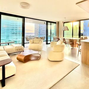 Venta Departamento, Ubicado En José Terradel Y Avenida Cabildo 3 Dormitorios En Suite
