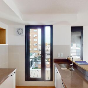 Apartamento De 1 Dormitorio En Alquiler En La Blanqueada - 702a
