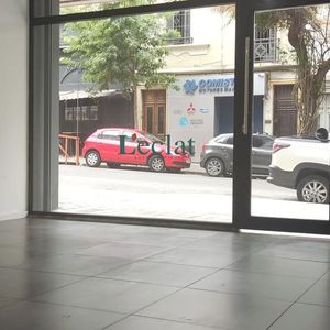 Local - Acevedo Diaz Y Av.rivera - Cordón