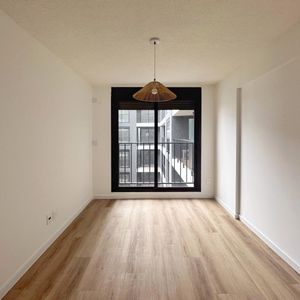 Alquiler De Apartamento Un Dormitorio Con Balcón En La Blanqueada, Montevideo