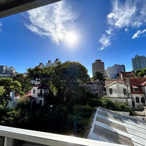 1 Dormitorio, Nuevo, Proximo A Rambla De Punta Carretas!!