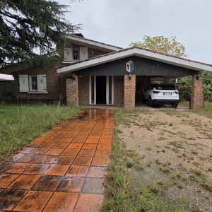Venta/alquiler Casa 4 Dormitorios Sobre Av. Pérez Butler, El Pinar Sur