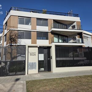 Apartamento De Dos Dormitorios En Venta En Malvín - 306