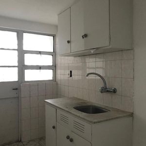 Apartamento En Venta 2 Dormitorios.piso 7 Sobre Bulevar España Excelente Ubicación Cordón.