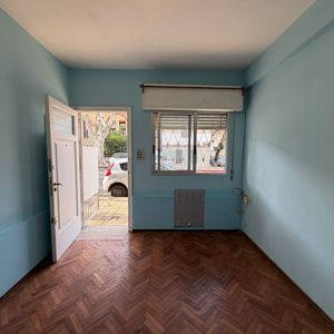 Alquiler – Casa Ph De 2 Dormitorios En Parque Rodó