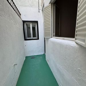 Alquiler Apartamento 2 Dormitorios Y Patio En Excelente. Bajos Gastos Comunes. Zona De Cordón