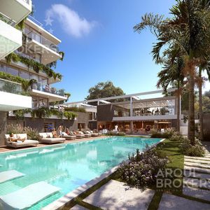 Apartamento De 3 Dormitorios En Alquiler Con Muebles En Carrasco - B103