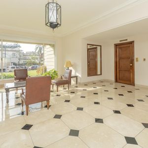 Recién Ingresado En Alquiler ! Espectacular Apartamento De 4 Dormitorios Y Gran Recepción En Parque Batlle