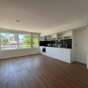 Apartamento En Alquiler En Punta Carretas 1 Dormitorio Y Garage