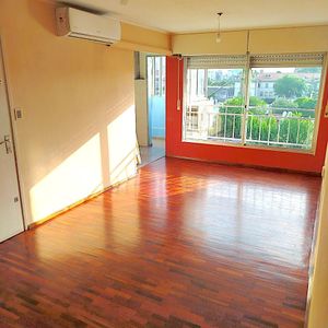 Apartamento 4 Dormitorios 2 Baños Calefacción Por Losa Garaje