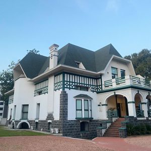 Apartamento En Venta 1 Dormitorios, Muy Linda Casona Zona Prado