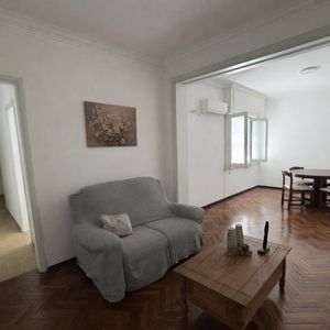Venta Apartamento 3 Dormitorios Con Balcón Y Patio (alquilado). Tres Cruces