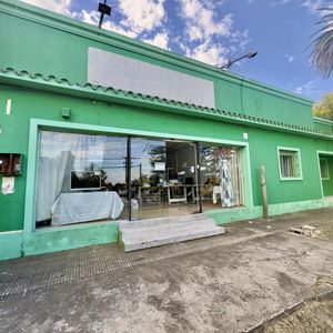 Venta De Casa Con Local Comercial Sobre Avenida En Colonia