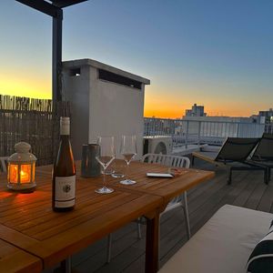 Alquiler Penthouse En Pocitos Piso 10, 2 Terrazas, Parrillero Y Garaje