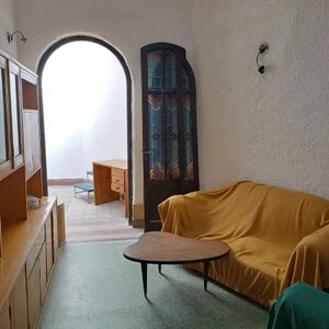 Venta De Casa En 3 Plantas, 4 Dormitorios C/garaje Y Parrillero