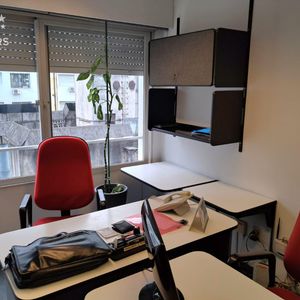 Apartamento De Dos  Dormitorios En Venta En Centro Equipado