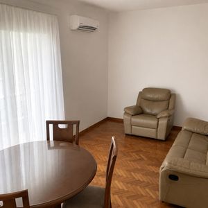 Venta Apartamento 2 Dormitorios A Pasos De La Rambla En Parque Rodó 