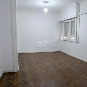 Venta Apartamento 3 Dormitorios Amplios. Tres Cruces