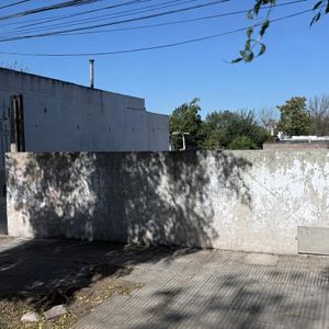 Terreno Céntrico En Calle Rio Negro(colonia)