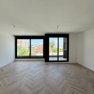 Apartamento De 2 Dormitorios En Alquiler - Costanera Village