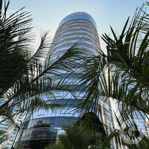 Venta De Apartamento De 3 Dormitorios En Cosmos - Puerto De Buceo