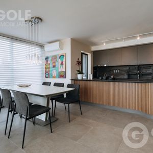 Venta De Apartamento 2 Dormitorios En Carrasco Boating