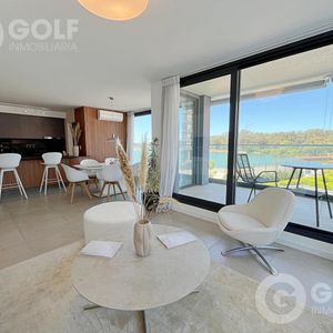 Venta De Apartamento De 2 Dormitorios En Carrasco Boating